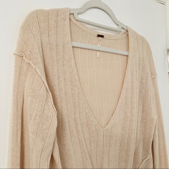 Free People Cropped Linen-Blend Twist Sweater - Picture 4 of 9